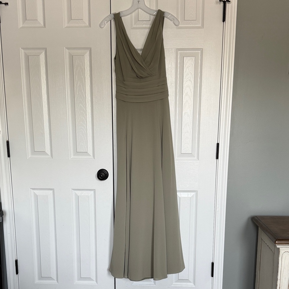 Elegant David’s Bridal Eucalyptus Dress